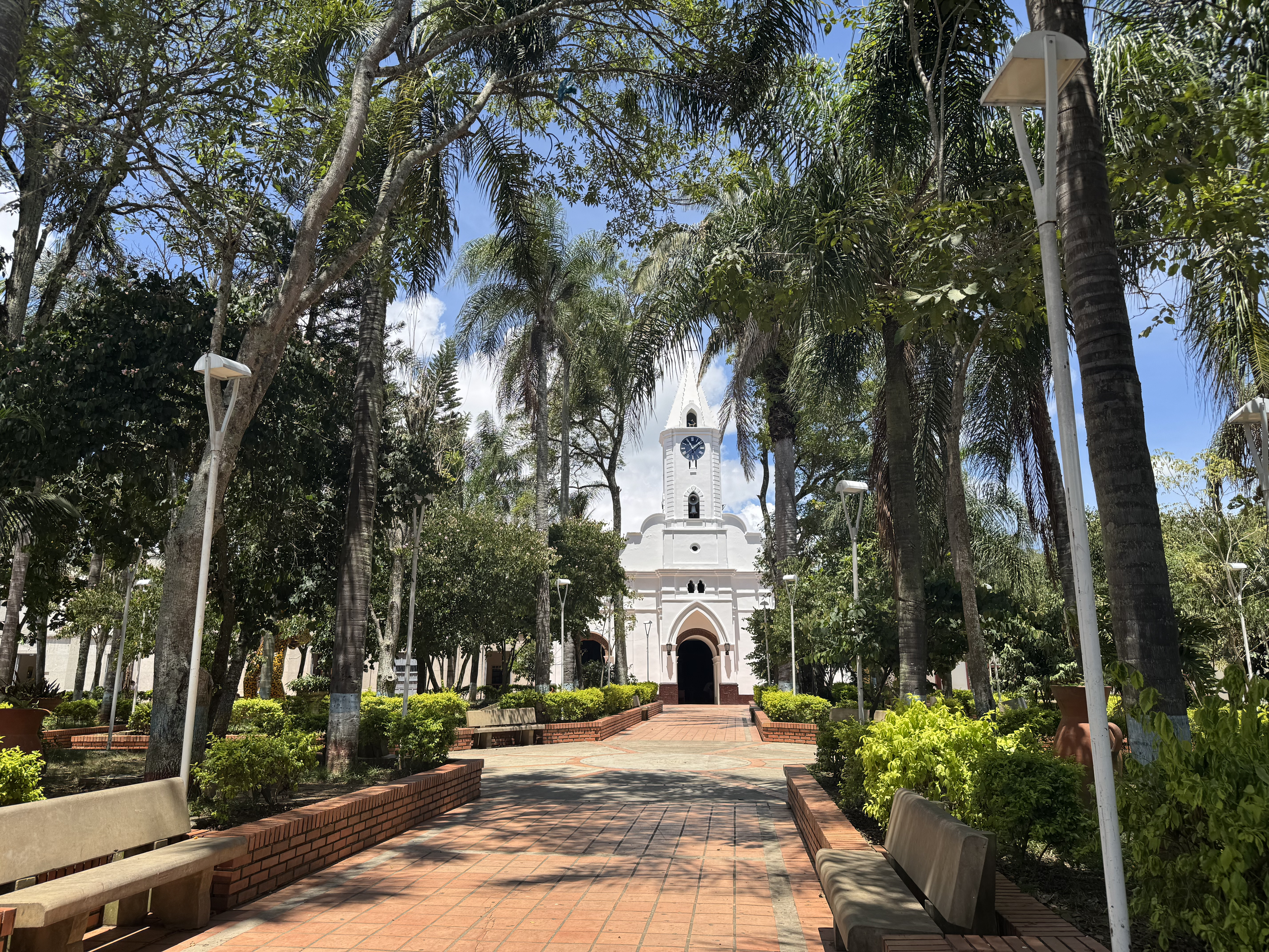 Turismo religioso: devoción entre montañas Image